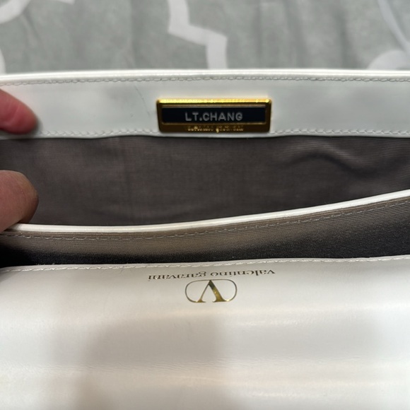 Go Away Sale - last day 👜VALENTINO GARAVANI VINTAGE -💯authentic no to offer - Picture 8 of 11